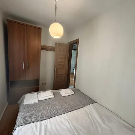 Charming Compact Near Taksim Beyoglu No2 *